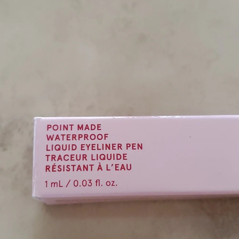 Bossy Blue Waterproof Liquid eyeliner
